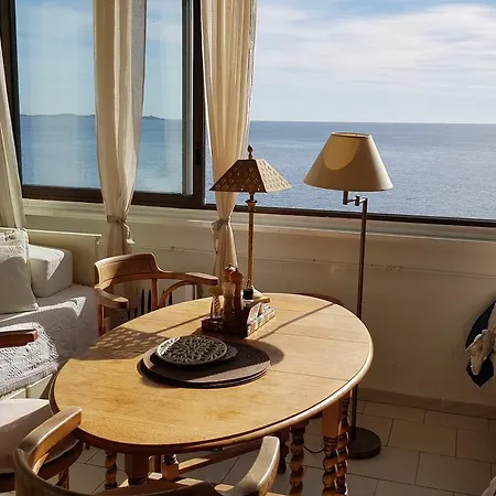 Athena Port Apartmán Bandol